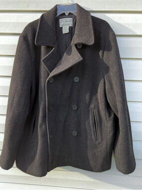NICE LL Bean size Large Regular Mens Wool Peacoat Black